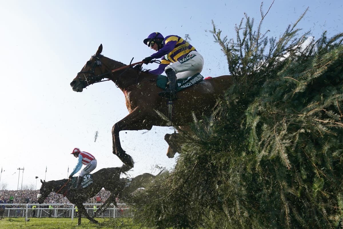 Grand National trip Warning for horse racing fans as thousands head to